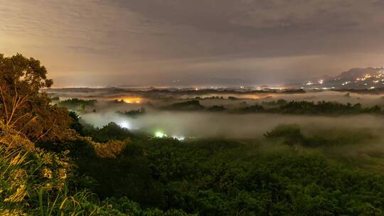 夜晚山区城镇村庄云雾延时