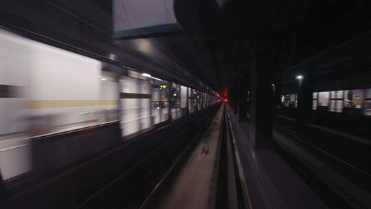地铁列车主观视角行驶前行视频素材模板下载