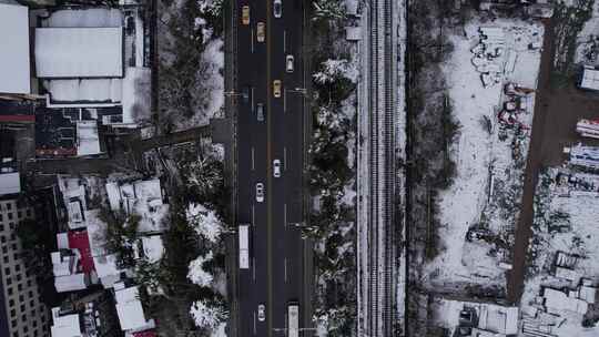 【航拍】武汉雪景路上车流（4K）