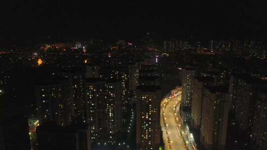 城市建筑大楼道路交通夜景