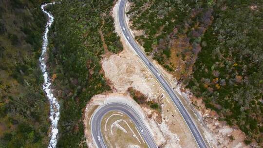 航拍甘孜盘山公路