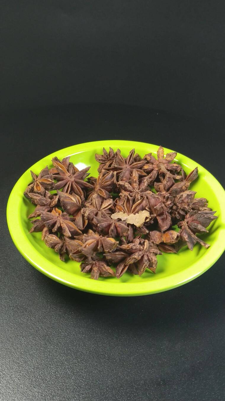 八角调味品香料