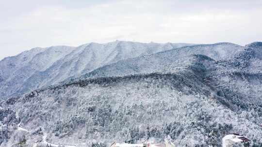 冬日里的庐山