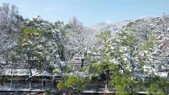 湖南省长沙市岳麓山岳麓书院雪景4k航拍