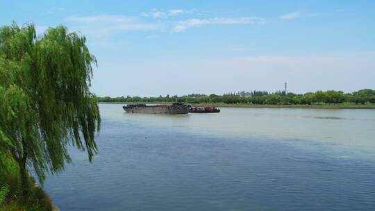 航拍京杭运河运输船舶