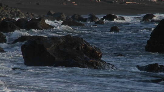 俄勒冈海岸的恶劣天气和海浪