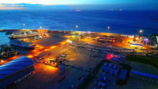 海南海口新海客运枢纽港口航拍夜晚蓝调夜景