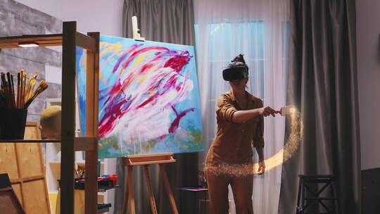 艺术家用画笔在虚拟现实中绘画