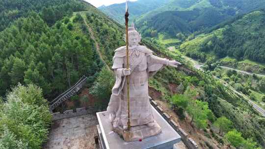 雁门关杨六郎巡逻山路