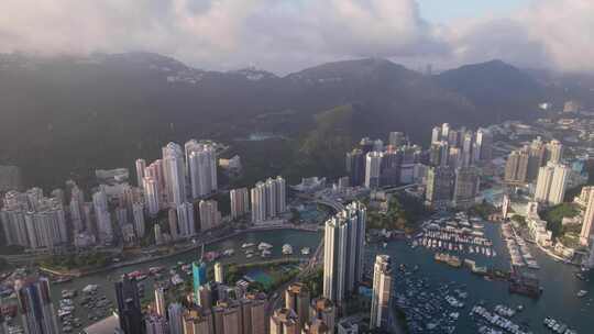 中国香港南区香港仔湾避风港航拍大景视频素材模板下载