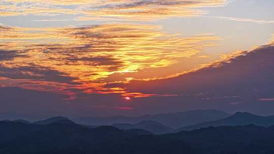 唯美夕阳日落延时乡村夕阳山头傍晚余晖光