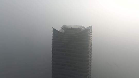 航拍上海 大雾天 白玉兰广场