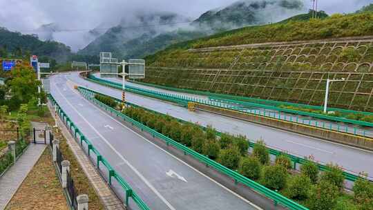 西镇高速公路