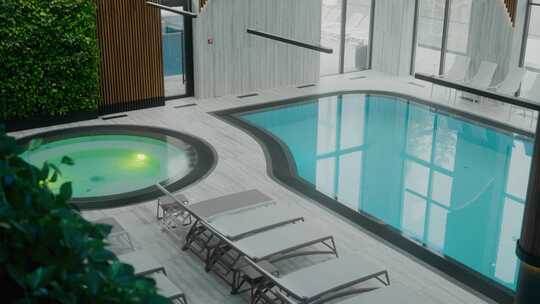 度假村，酒店，室内，游泳池