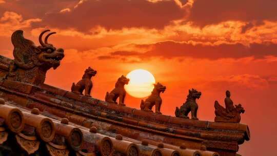 中国古建筑脊兽日出云彩延时摄影