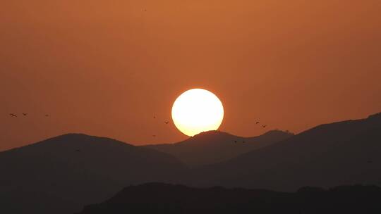 黄昏夕阳日落延时