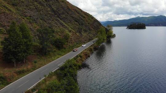 云南丽江泸沽湖环湖公路自然风光航拍