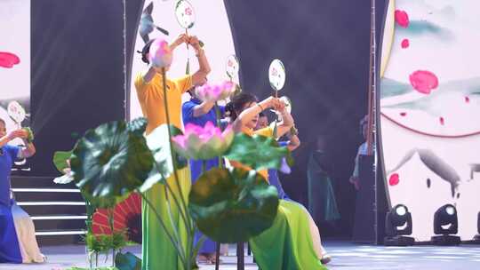 舞台古典舞表演