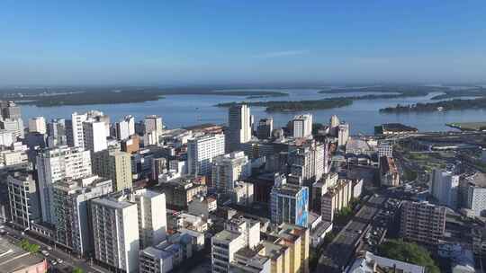 阿雷格里港天际线位于巴西南里奥格兰德的阿