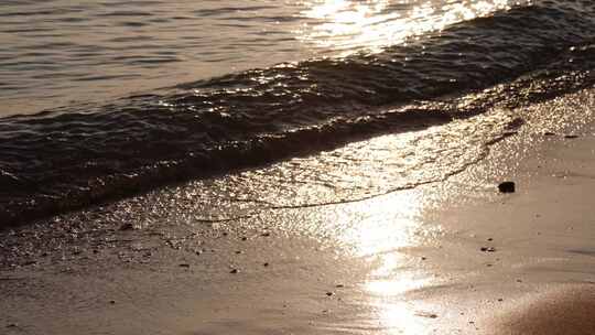 唯美浪漫海面水面日出日落波光粼粼