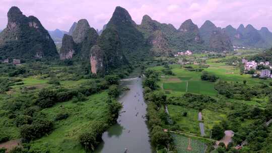 航拍桂林阳朔遇龙河景区竹筏漂流