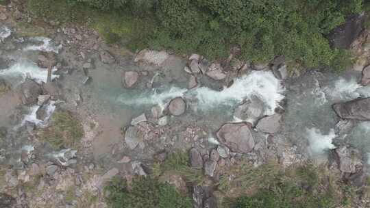 瀑布水流山泉水大自然自然风景自然风光