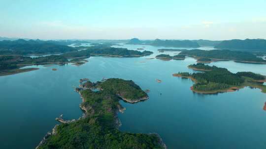 绿水青山河湖贵阳红枫湖