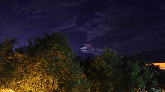 延时摄影实拍秦岭北麓夜晚风光云流动月亮4K