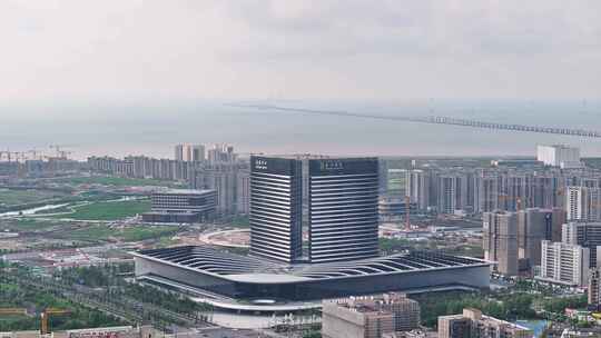 临港中心 浦东发展 滴水湖 上海地标 建设
