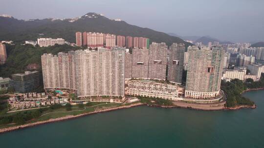 航拍中国香港薄扶林区贝沙湾居民区