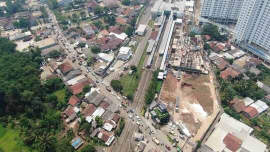印度尼西亚Drone火车站，Serpon