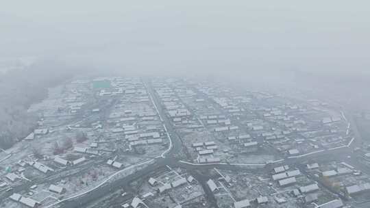 新疆禾木村雪景航拍