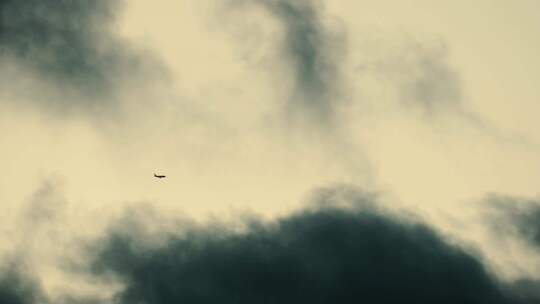 天空云彩流云晚霞飞机飞过风景