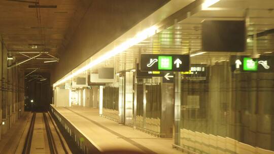 香港高铁西九龙出站视频素材模板下载