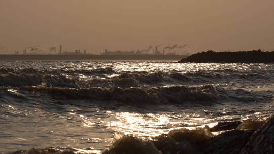 大海海浪浪花