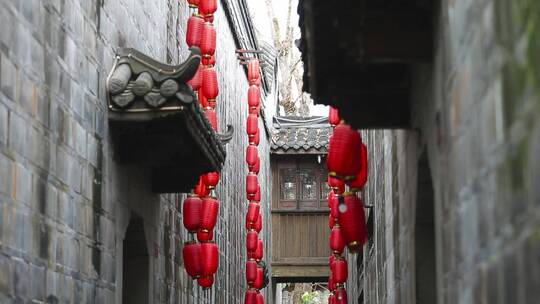 成都锦里古巷悬挂的红灯笼