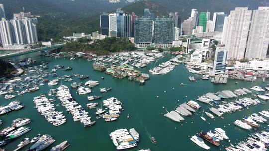 延时拍摄香港蒲冲湾、码头和避风塘的鸟瞰拉