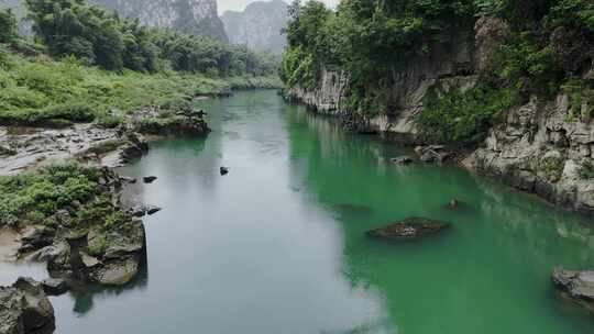 青山绿水河道河流