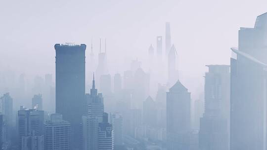 上海静安区大雾天