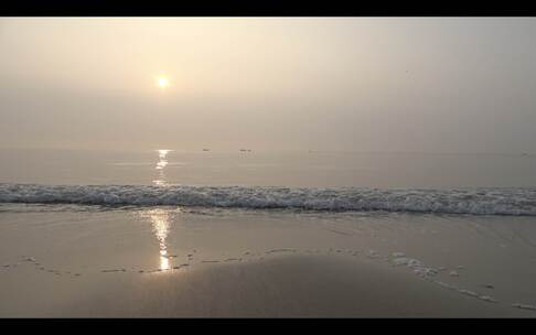 实拍日出 海岸线 海浪