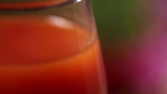 健康蔬菜汁番茄汁胡萝卜汁视频素材模板下载