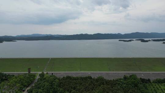 旅游景区湖北荆州洈水风景区4A人工大坝