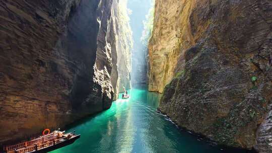 湖北恩施鹤峰屏山峡谷大气航拍宣传片合集