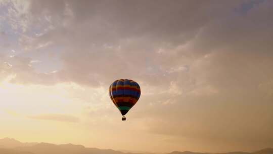 低空旅游热气球低空经济