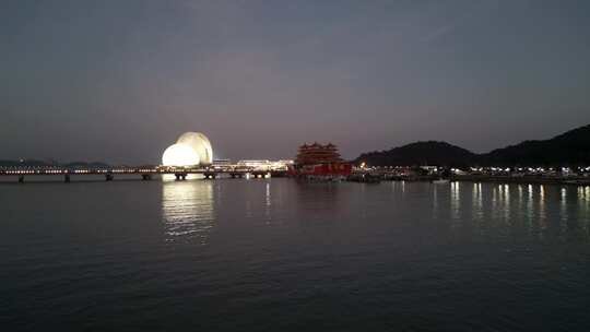 航拍广东珠海大剧院日月贝夜景