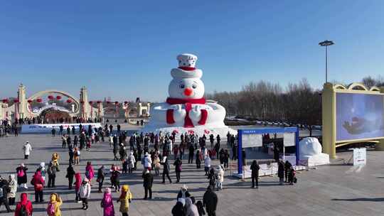 哈尔滨太阳岛雪博会大雪人航拍