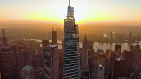 航拍纽约曼哈顿范德比尔特一号摩天大楼日出