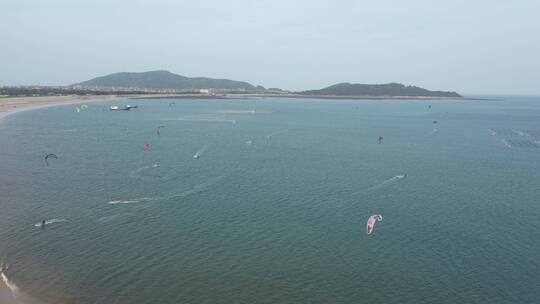 航拍福建平潭海边的沙滩，海岸线