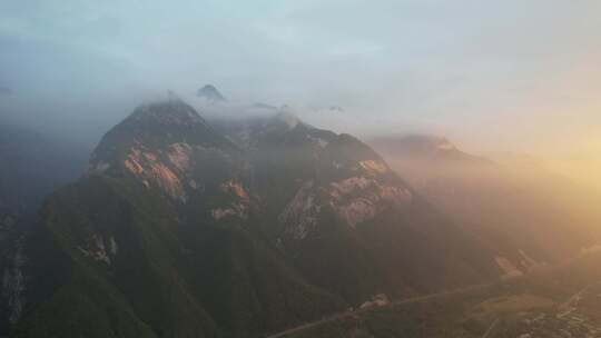 航拍陕西旅游西岳华山山顶云海日出朝阳