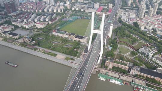 上海南浦大桥车流黄浦江全景特写4K航拍